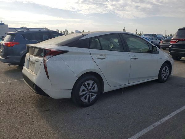 2018 TOYOTA PRIUS One/Two