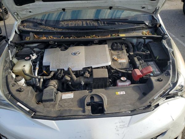 2018 TOYOTA PRIUS One/Two