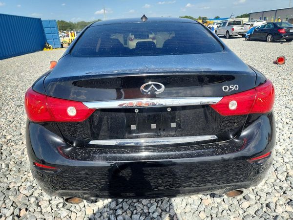 2015 INFINITI Q50