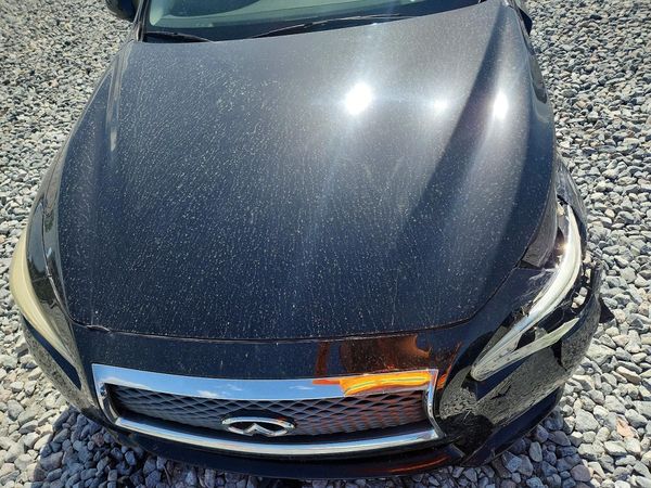2015 INFINITI Q50