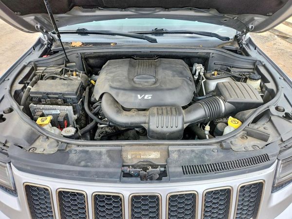 2015 JEEP GRAND CHEROKEE OVERLAND 4X4