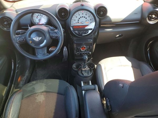 2014 MINI COOPER