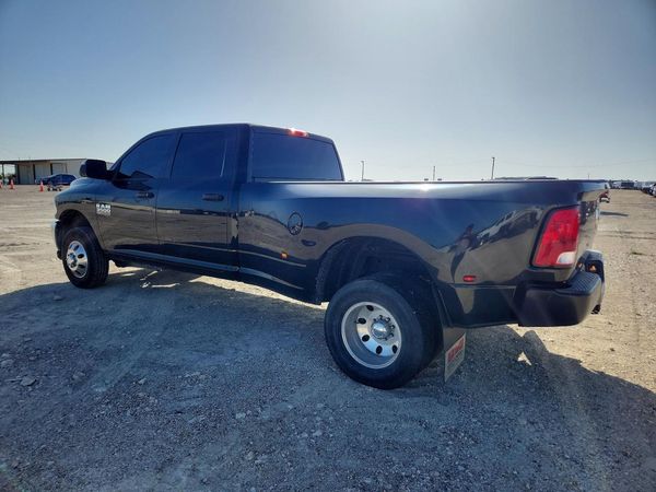 2018 RAM 3500 ST CREW CAB 4X4