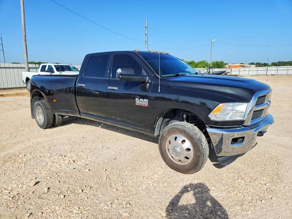 2018 RAM 3500 ST CREW CAB 4X4