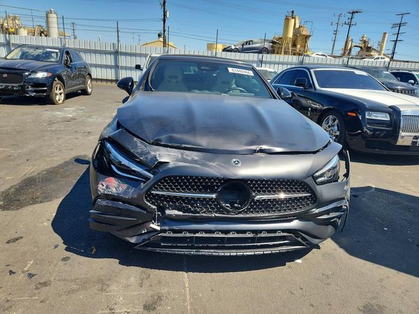 2025 MERCEDES-BENZ CLE CLE300 4MATIC