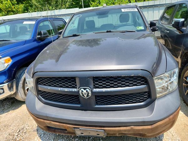 2015 RAM 1500 ST REG CAB 4X4