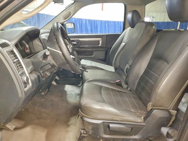 2015 RAM 1500 ST REG CAB 4X4