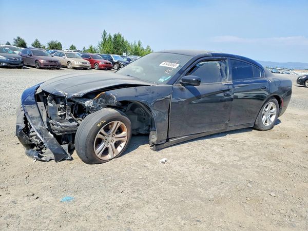 2019 DODGE CHARGER SXT