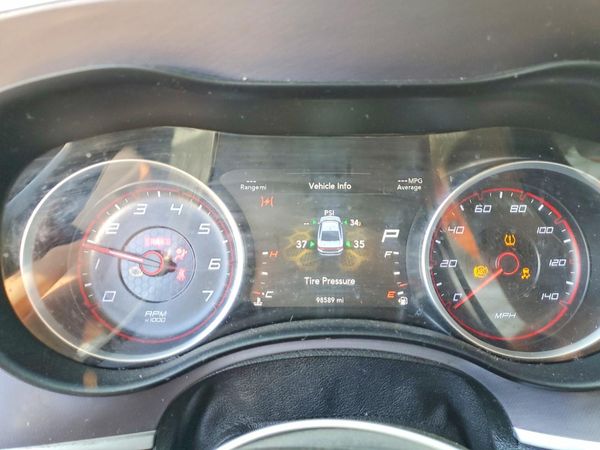 2019 DODGE CHARGER SXT