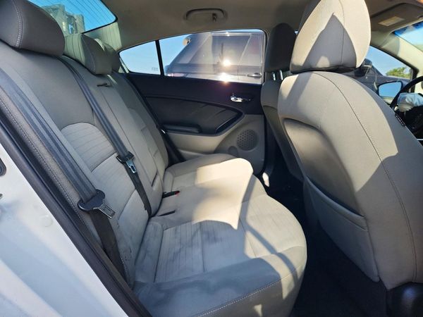 2014 KIA FORTE LX, EX