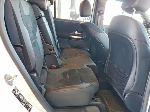 2022 MERCEDES-BENZ GLB GLB250 / GLB250 4MATIC