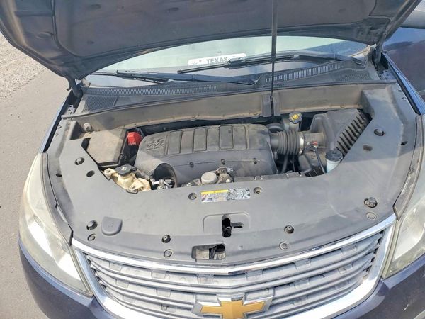 2015 CHEVROLET TRAVERSE LS