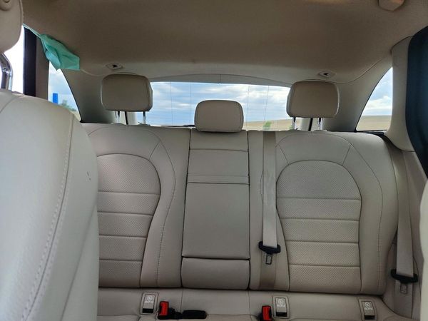 2019 MERCEDES-BENZ GLC GLC 300-4M