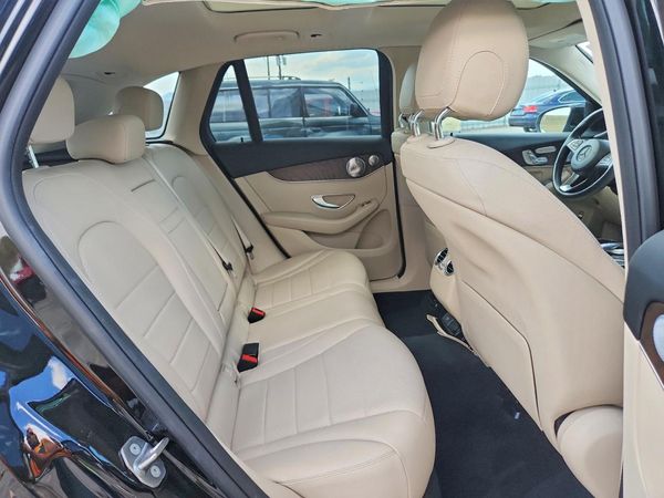 2019 MERCEDES-BENZ GLC GLC 300-4M