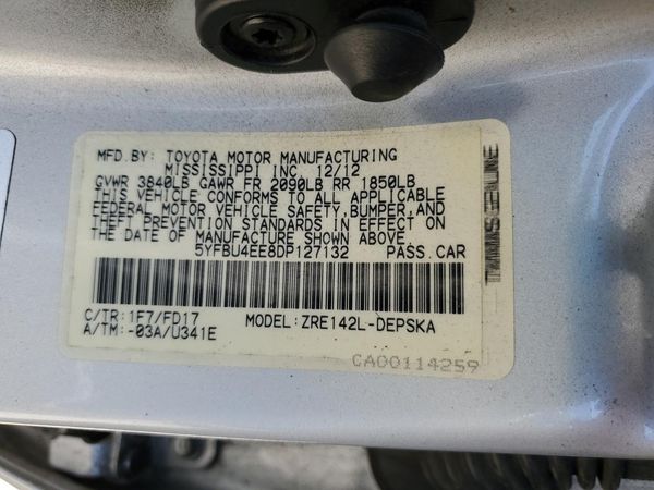 2013 TOYOTA COROLLA
