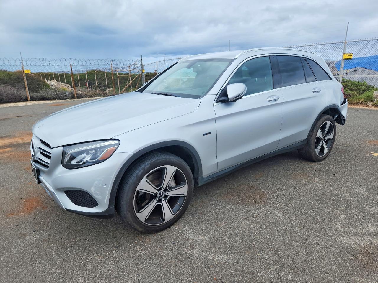2019 MERCEDES-BENZ GLC GLC 350 e-4M