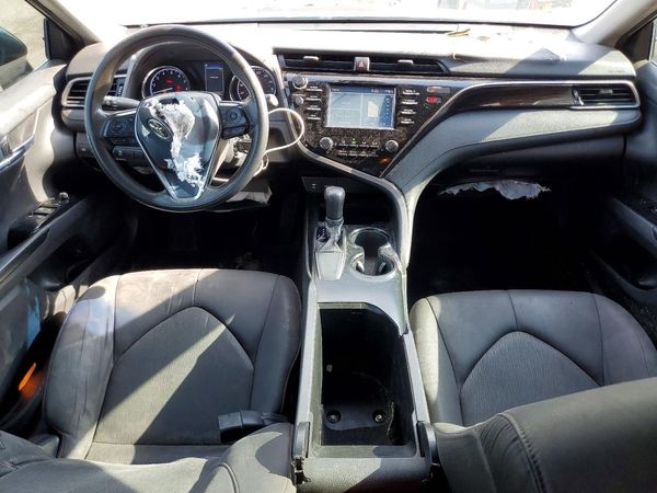 2019 TOYOTA CAMRY