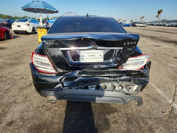 2012 MERCEDES-BENZ C C300 4-MATIC