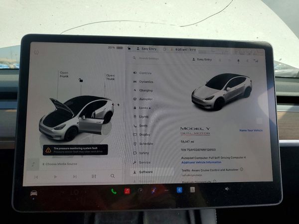2024 TESLA MODEL Y