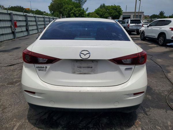 2016 MAZDA 3 Sport/GX