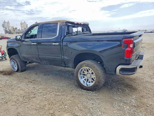 2023 CHEVROLET SILVERADO LTZ