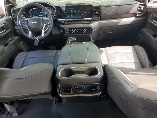 2023 CHEVROLET SILVERADO LTZ
