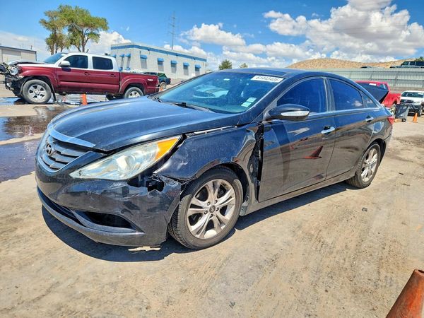 2013 HYUNDAI SONATA