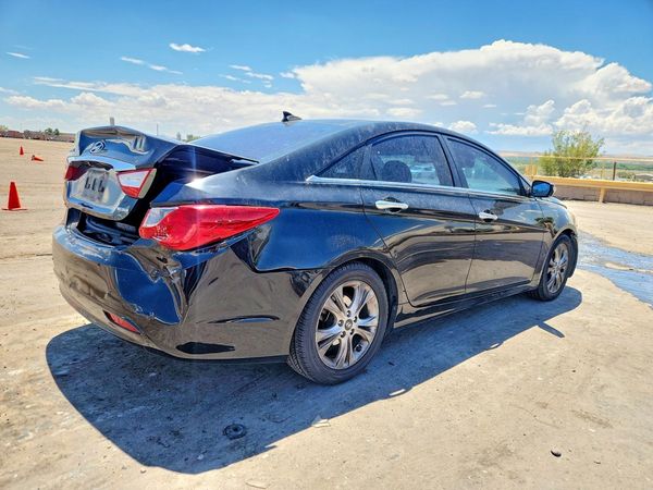 2013 HYUNDAI SONATA