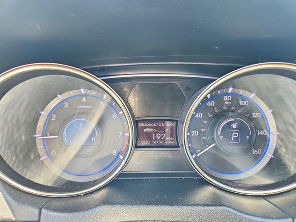 2013 HYUNDAI SONATA