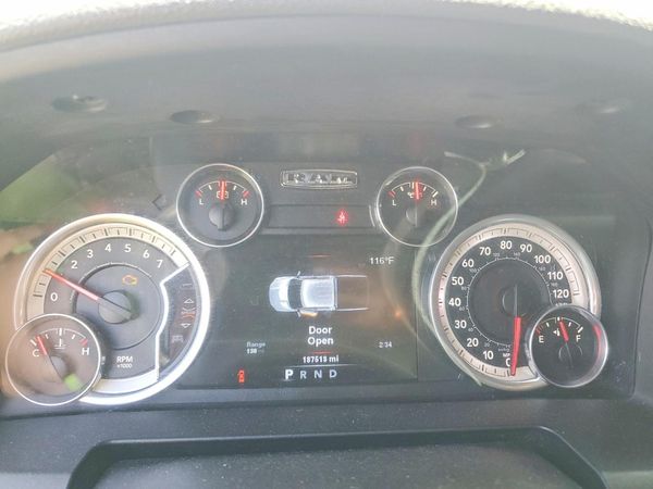 2013 RAM 1500 SLT