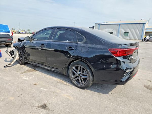 2021 KIA FORTE GT Line