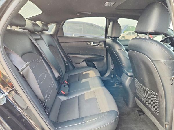 2021 KIA FORTE GT Line