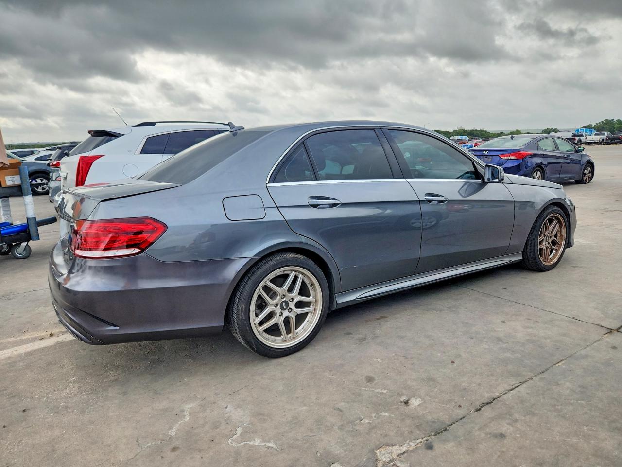 2016 MERCEDES-BENZ E E350-4M