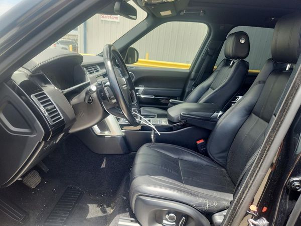 2016 LAND ROVER RANGEROVER HSE — DENT