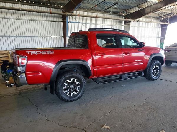 2022 TOYOTA TACOMA SR5