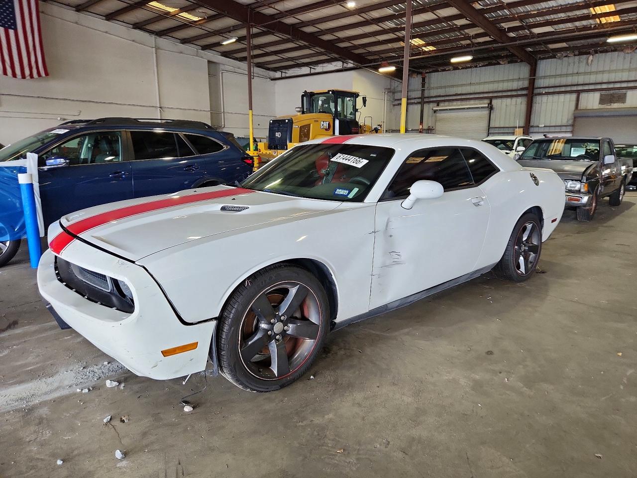 2013 DODGE CHALLENGER Base