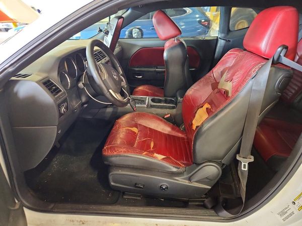 2013 DODGE CHALLENGER Base