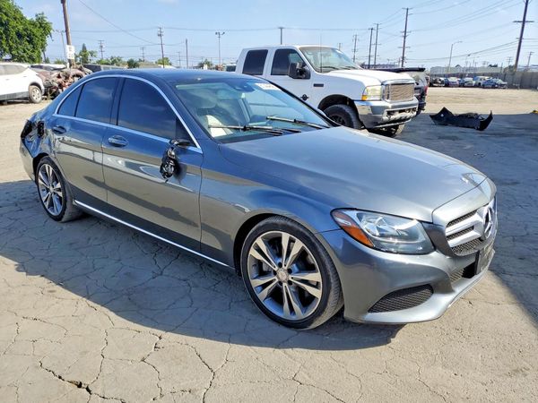 2017 MERCEDES-BENZ C C300