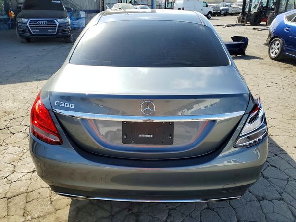 2017 MERCEDES-BENZ C C300