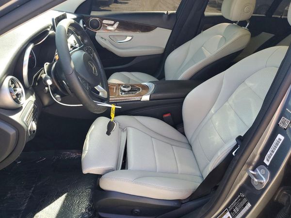 2017 MERCEDES-BENZ C C300