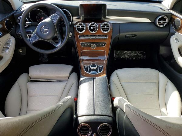 2017 MERCEDES-BENZ C C300
