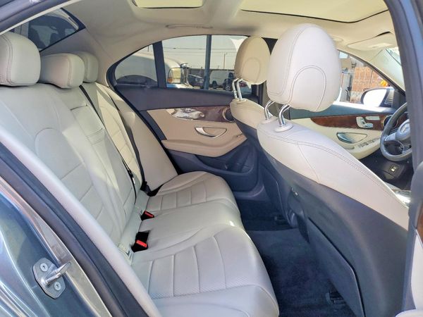 2017 MERCEDES-BENZ C C300
