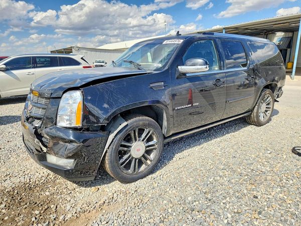 2014 CADILLAC ESCALADE ESV Premium