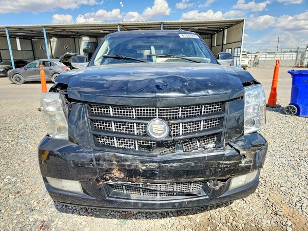 2014 CADILLAC ESCALADE ESV Premium