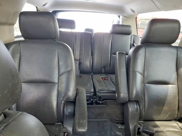 2014 CADILLAC ESCALADE ESV Premium