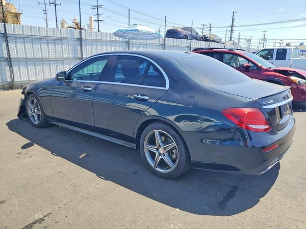 2017 MERCEDES-BENZ E E300