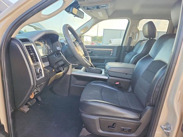 2019 RAM 1500 SLT — DENT