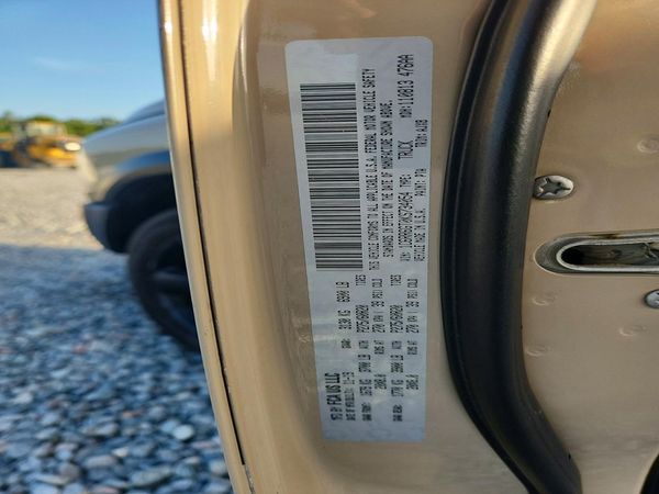 2019 RAM 1500 SLT — VINS
