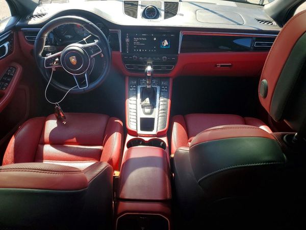 2019 PORSCHE MACAN S
