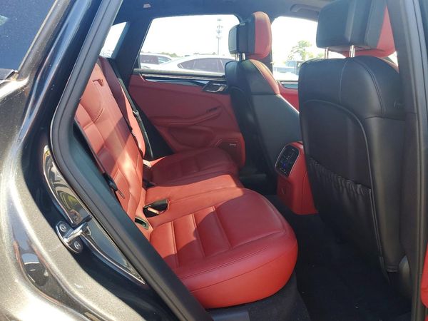 2019 PORSCHE MACAN S
